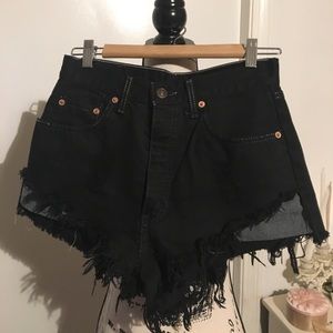 Flash Sale! Levi's High Waisted Cheeky Shorts